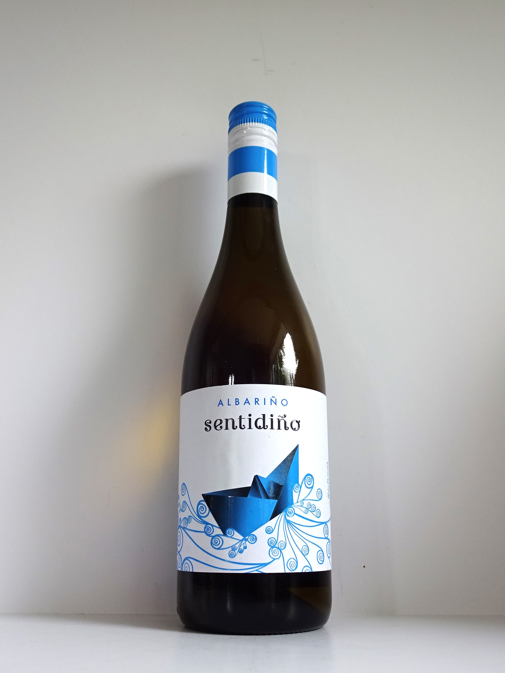 Bodegas Gallegas, `Sentidiño` Rías Baixas Albariño 2022