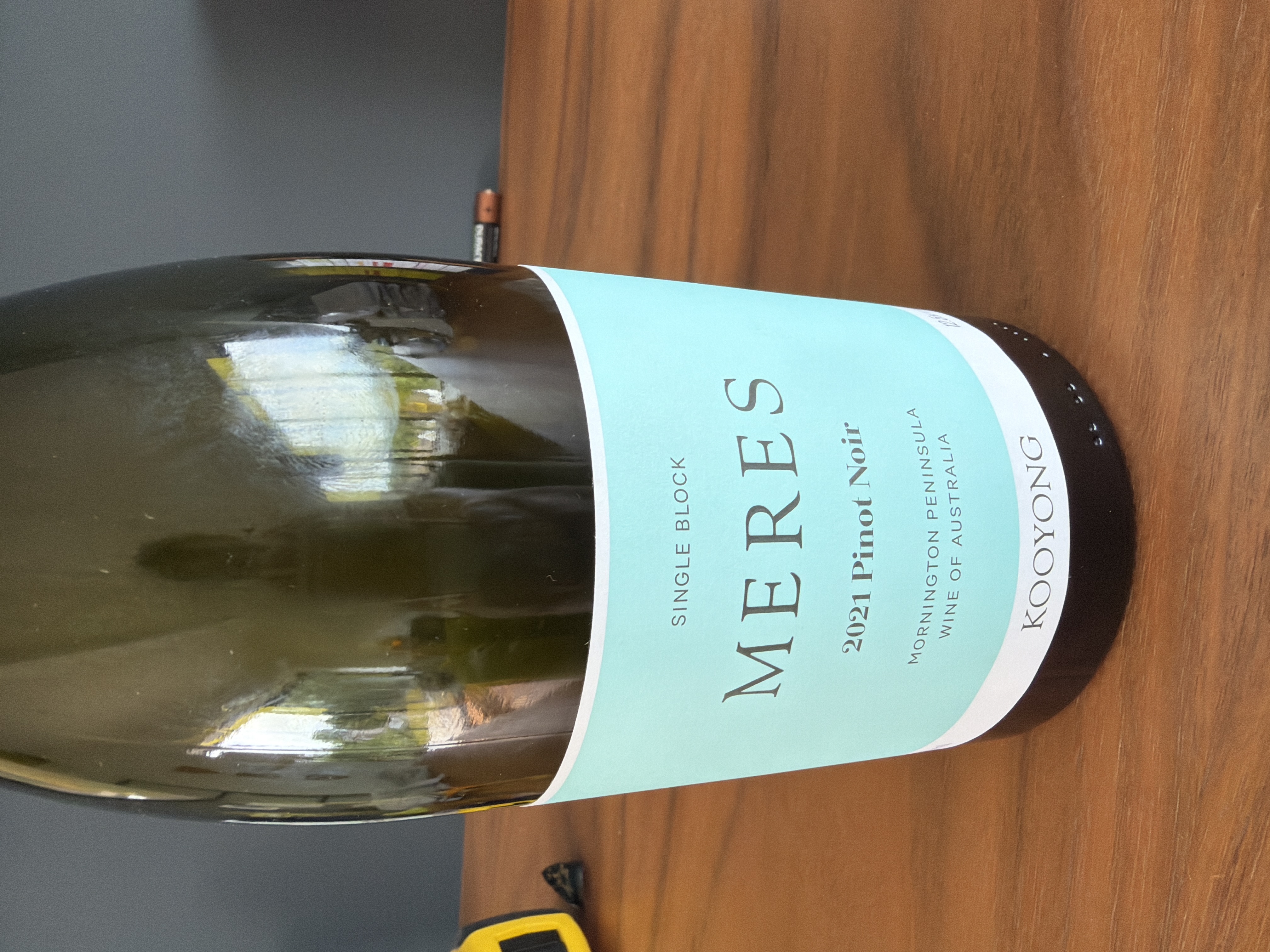 Kooyong Meres